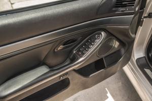 BMW M5 2003 года 
